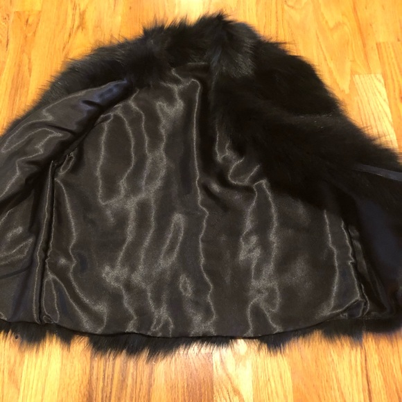 Real Black Fur Vest - Picture 4 of 13